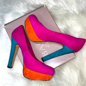 Bakers Color Block Platform Pump